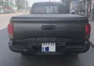 Toyota Tacoma 4dr Double Cab 2016 Black