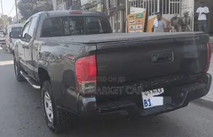 Toyota Tacoma 4dr Double Cab 2016 Black