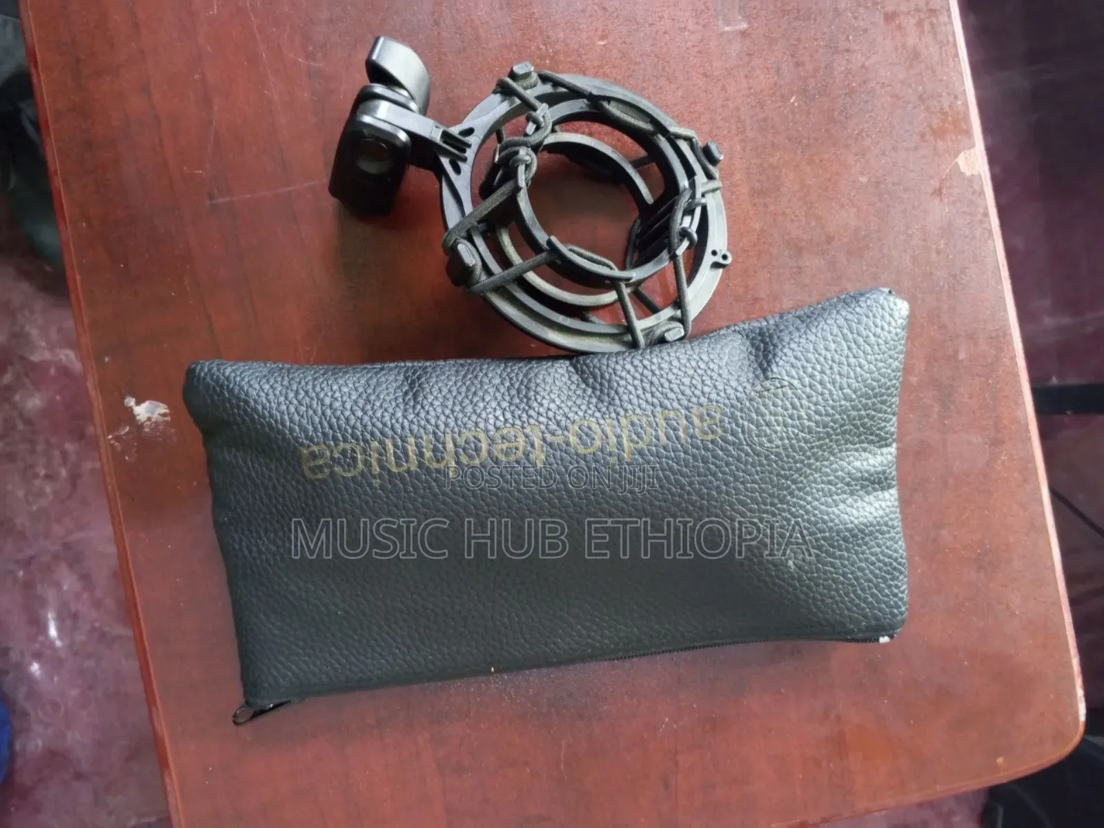 Audio-Technica At2035 Cardioid Condenser Studio Microphone