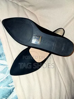 Women's Stunning Black Shoes