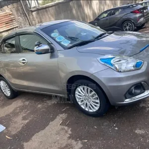 Suzuki Dzire 2022 Silver