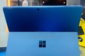 New Laptop Microsoft Surface Pro 9 8GB Intel Core I5 SSD 256GB