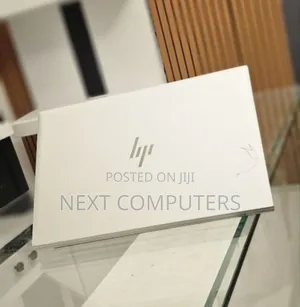 New Laptop HP EliteBook 830 G8 16GB Intel Core I7 SSD 512GB