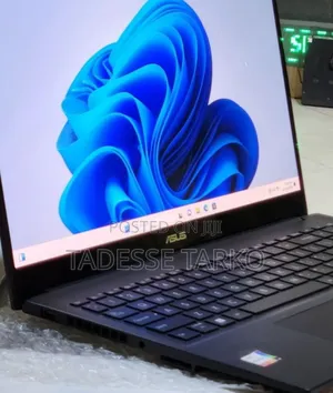 New Laptop Asus VivoBook 15 X505BA 16GB Intel Core I9 SSD 1T