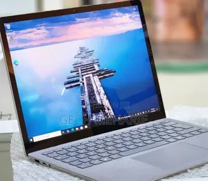 New Laptop Microsoft Surface 8GB Intel Core I5 SSD 512GB