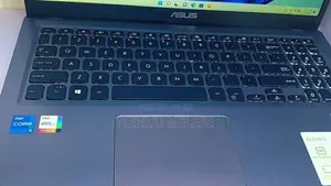 New Laptop Asus VivoBook V551LB 8GB Intel Core I5 SSD 512GB