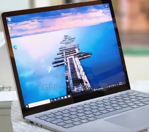 New Laptop Microsoft Surface 8GB Intel Core I5 SSD 512GB