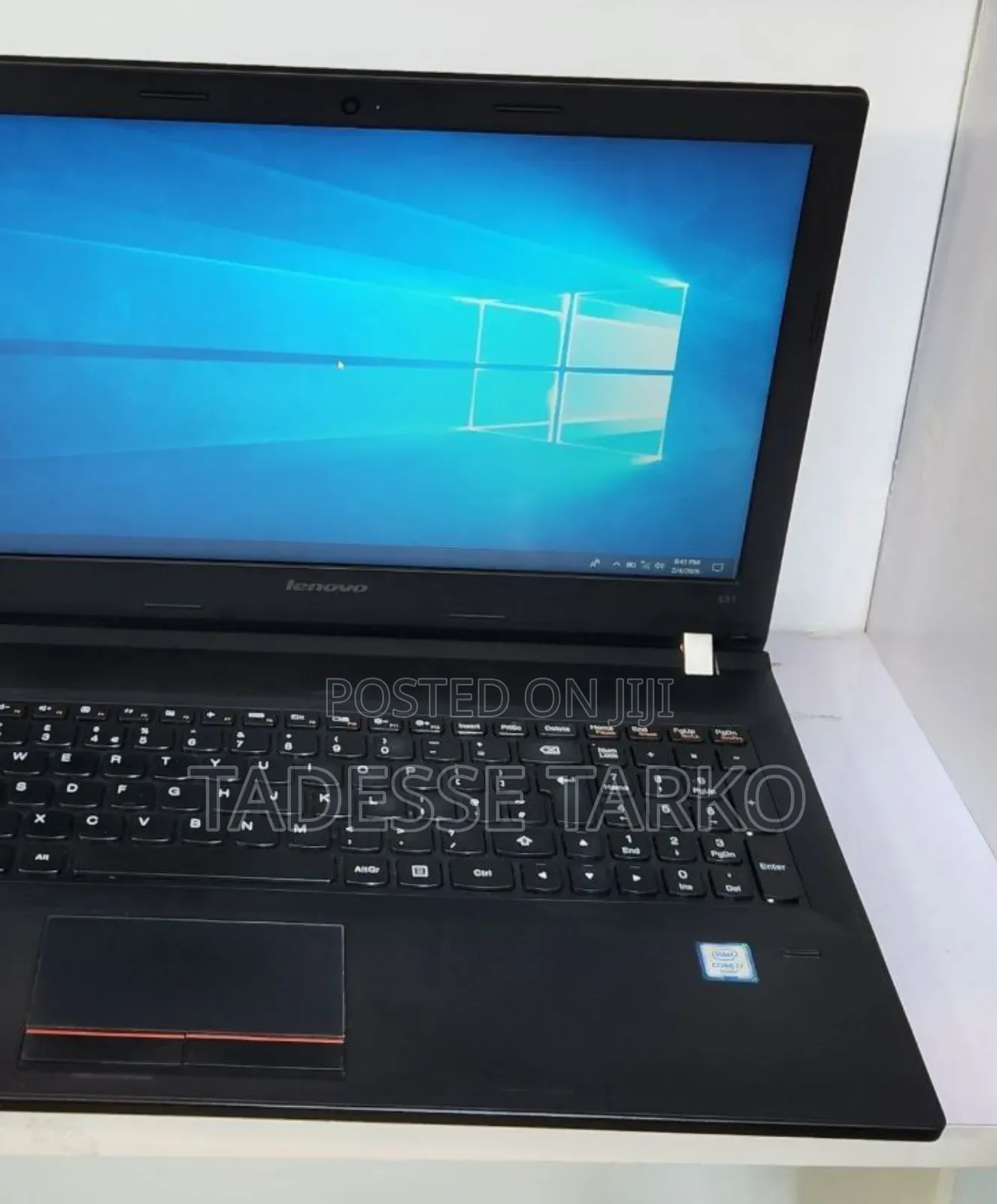 New Laptop Lenovo 8GB Intel Core I7 HDD 1T