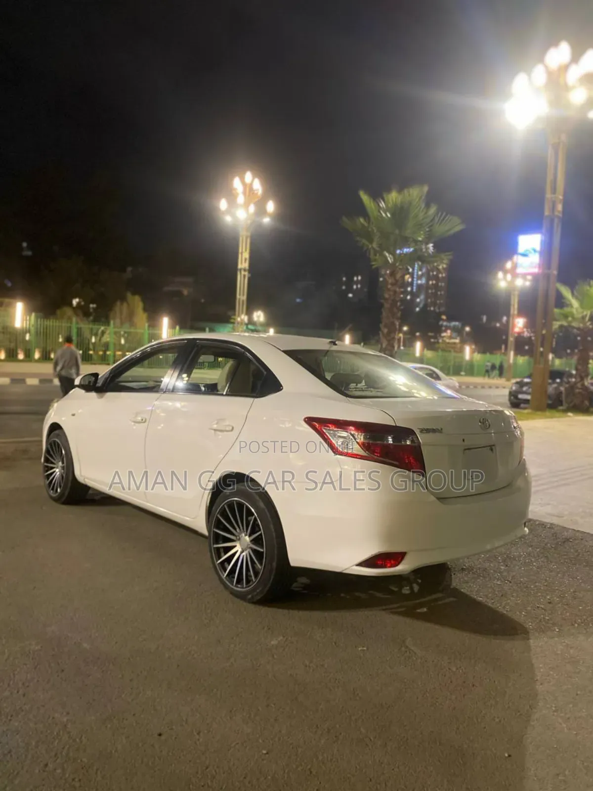 Toyota Yaris 2013 White