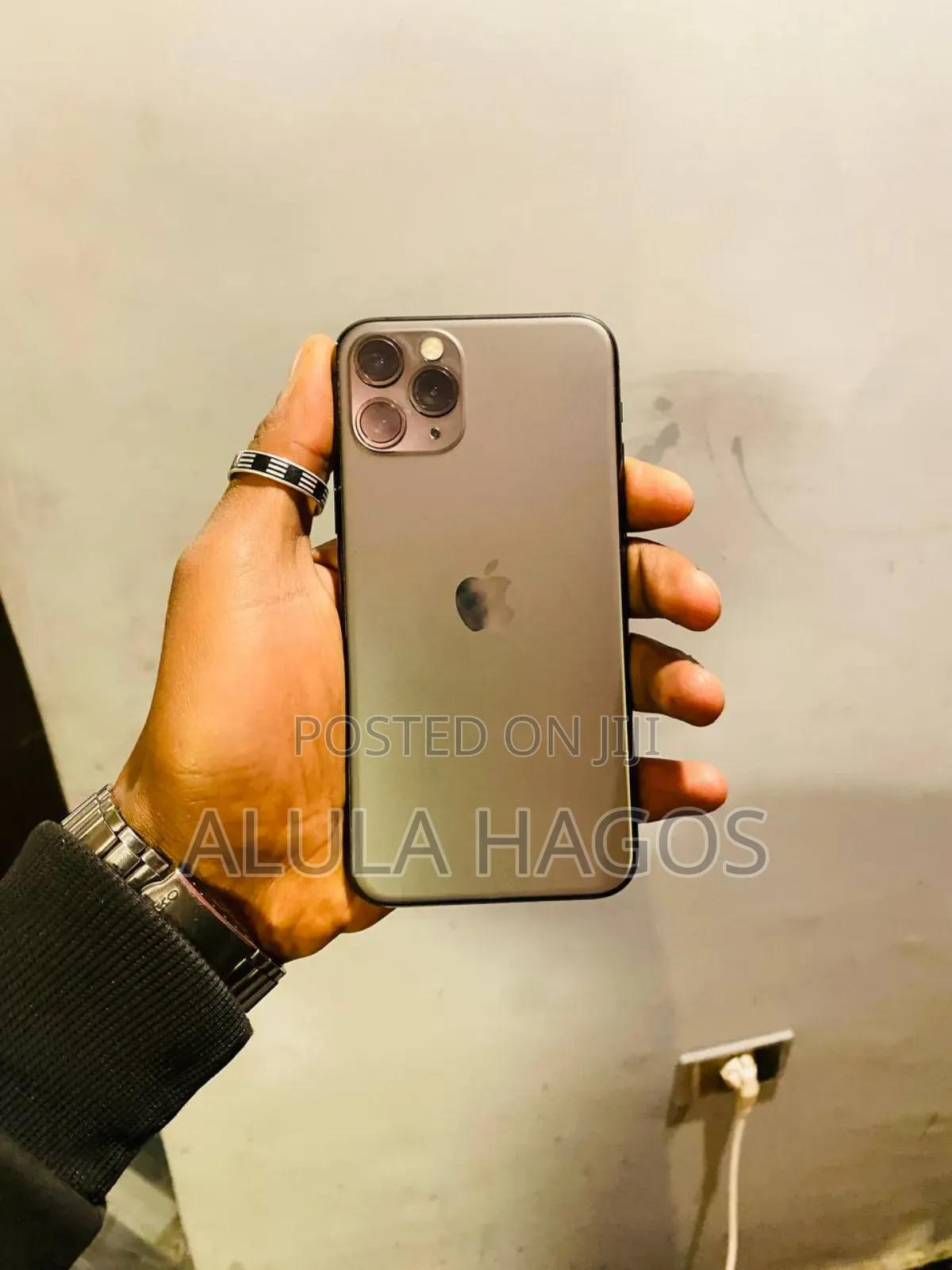 New Apple iPhone 11 Pro 256 GB Black