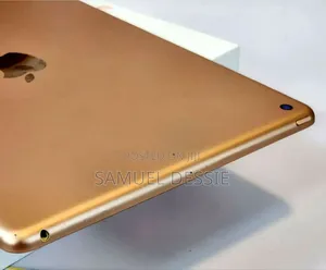 New Apple iPad 10.2 (2020) 32 GB