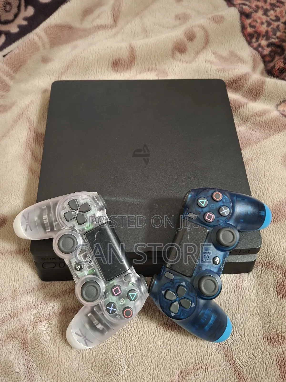 Playstation 4slim Used ነዉ ግን በጥሩ ሁኔታ ላይ ያለ በተመጣጣኝ ዋጋ