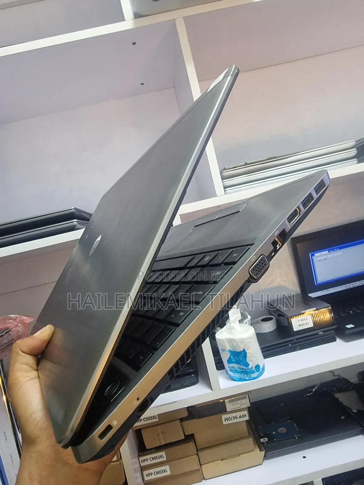 New Laptop HP 14-Dq1025cl 4GB Intel Core I3 HDD 500GB