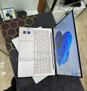 New Laptop HP Pavilion 14 16GB Intel Core I7 SSD 1T