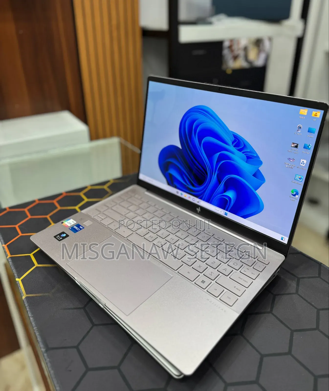 New Laptop HP Pavilion 14 16GB Intel Core I7 SSD 1T