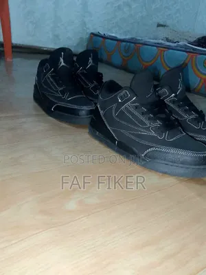 Original Jordan 3 Travis