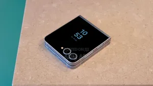 Samsung Galaxy Z Flip6 256 GB Black