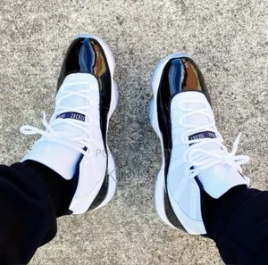 #Nike #Air_jordan 11Retro ”Concord” #High