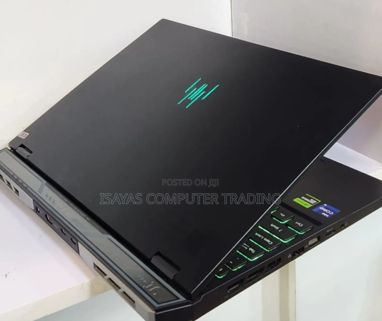 New Laptop Acer Predator Helios Neo 16 16GB AMD Ryzen 7 SSD 1T