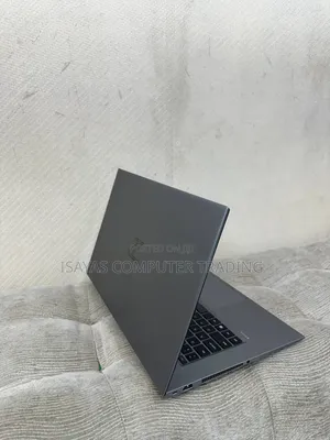 New Laptop HP ZBook 15 32GB Intel Core I7 SSD 512GB