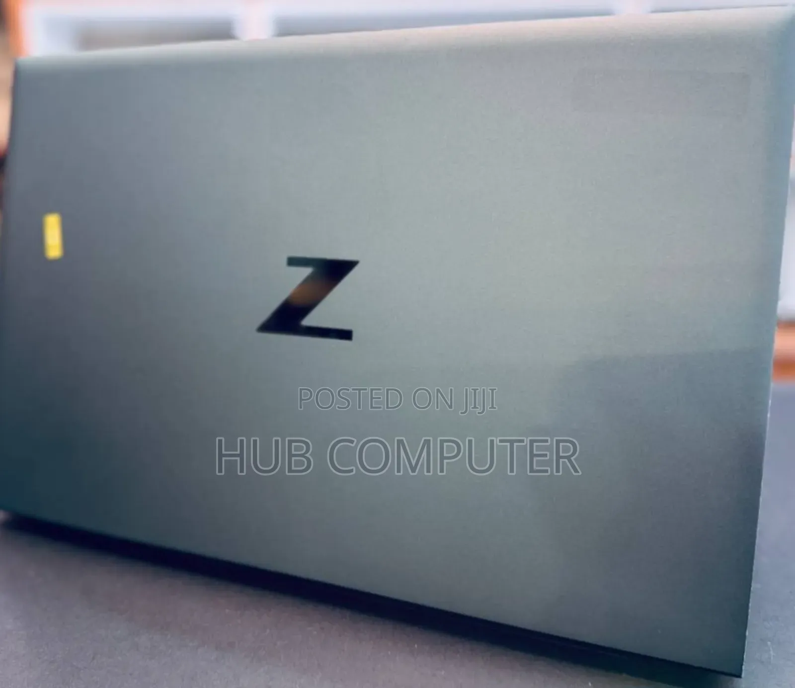 New Laptop HP ZBook Firefly G8 16GB Intel Core I7 SSD 512GB