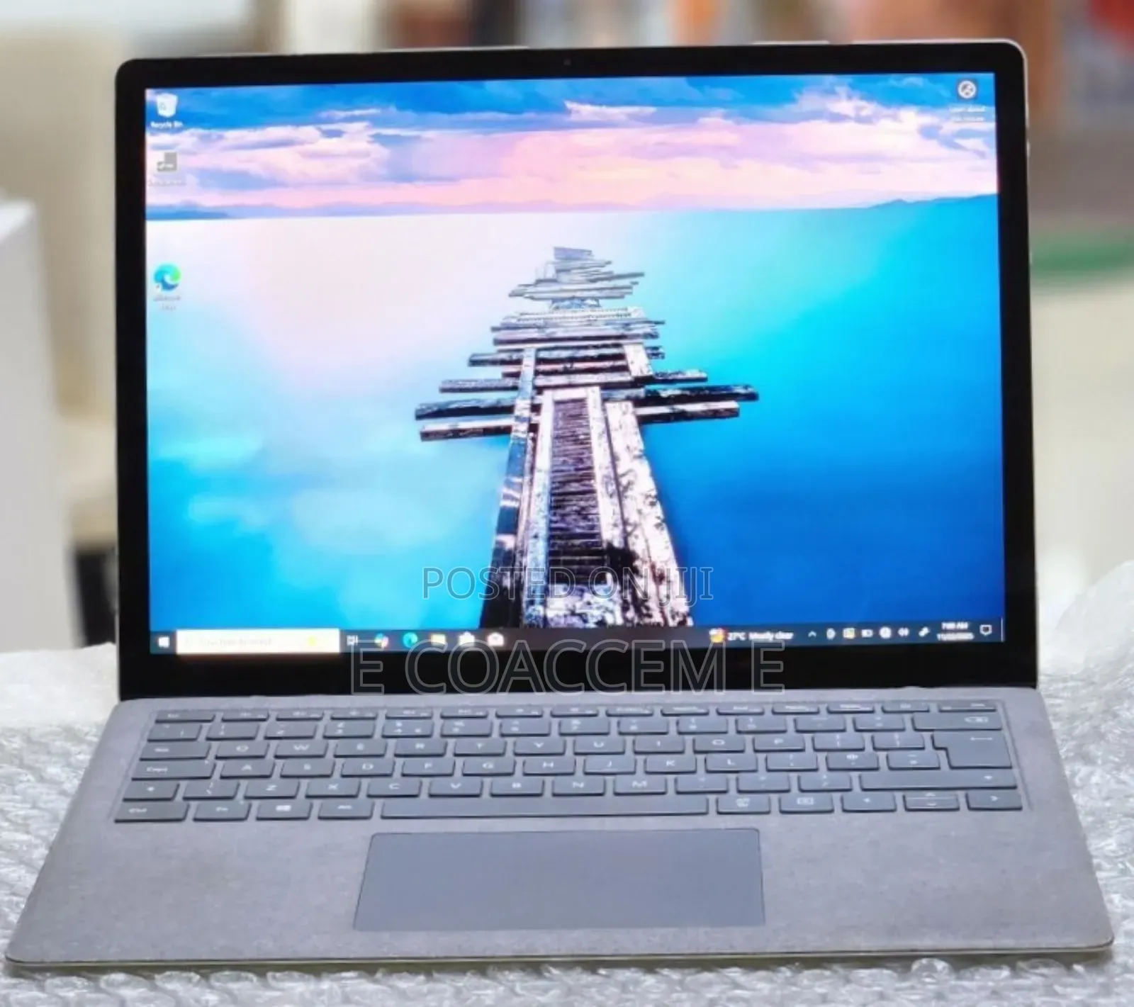 New Laptop Microsoft Surface 8GB Intel Core I5 SSD 512GB