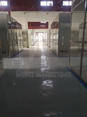 የሚከራይ የንግድ ሱቅ