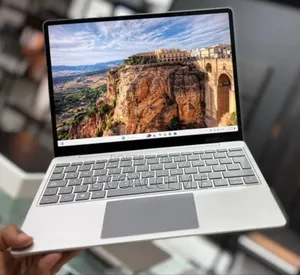 New Laptop Microsoft Surface Go 8GB Intel Core I5 SSD 256GB