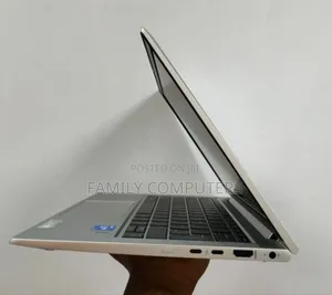 New Laptop HP EliteBook 830 G8 16GB Intel Core I5 SSD 512GB