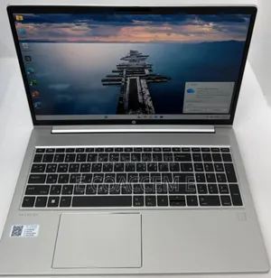 New Laptop HP 8GB AMD Ryzen 5 SSD 512GB