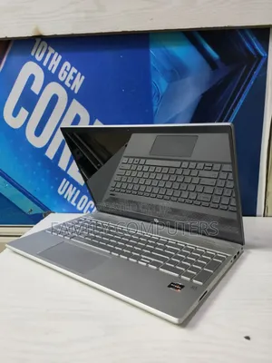 New Laptop HP Pavilion 15 8GB AMD Ryzen 3 SSD 256GB