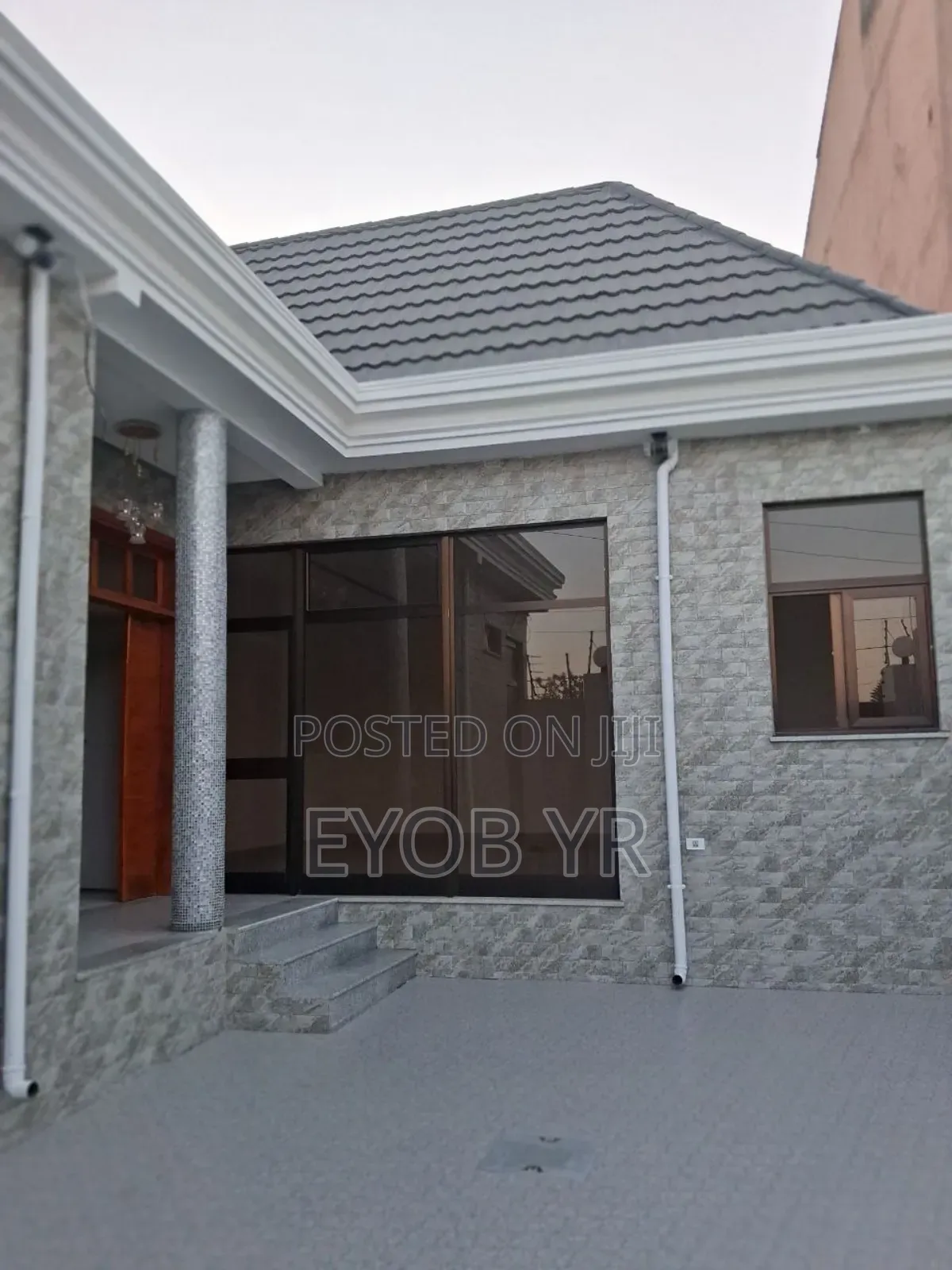 3bdrm Villa in Nifas Silk-Lafto for sale