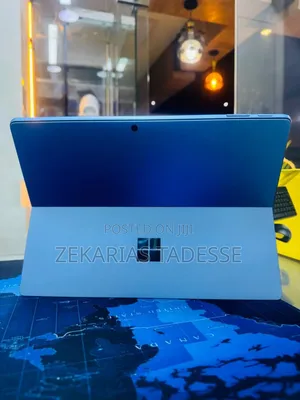 New Laptop Microsoft Surface Pro 9 8GB Intel Core I5 SSD 256GB