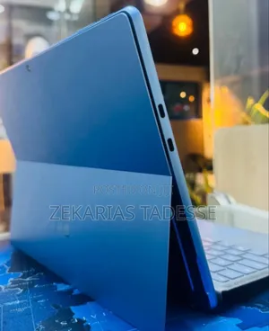 New Laptop Microsoft Surface Pro 9 8GB Intel Core I5 SSD 256GB