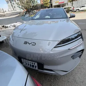 BYD Song Plus 2025 Off white