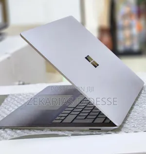 New Laptop Microsoft Surface 8GB Intel Core I5 SSD 512GB