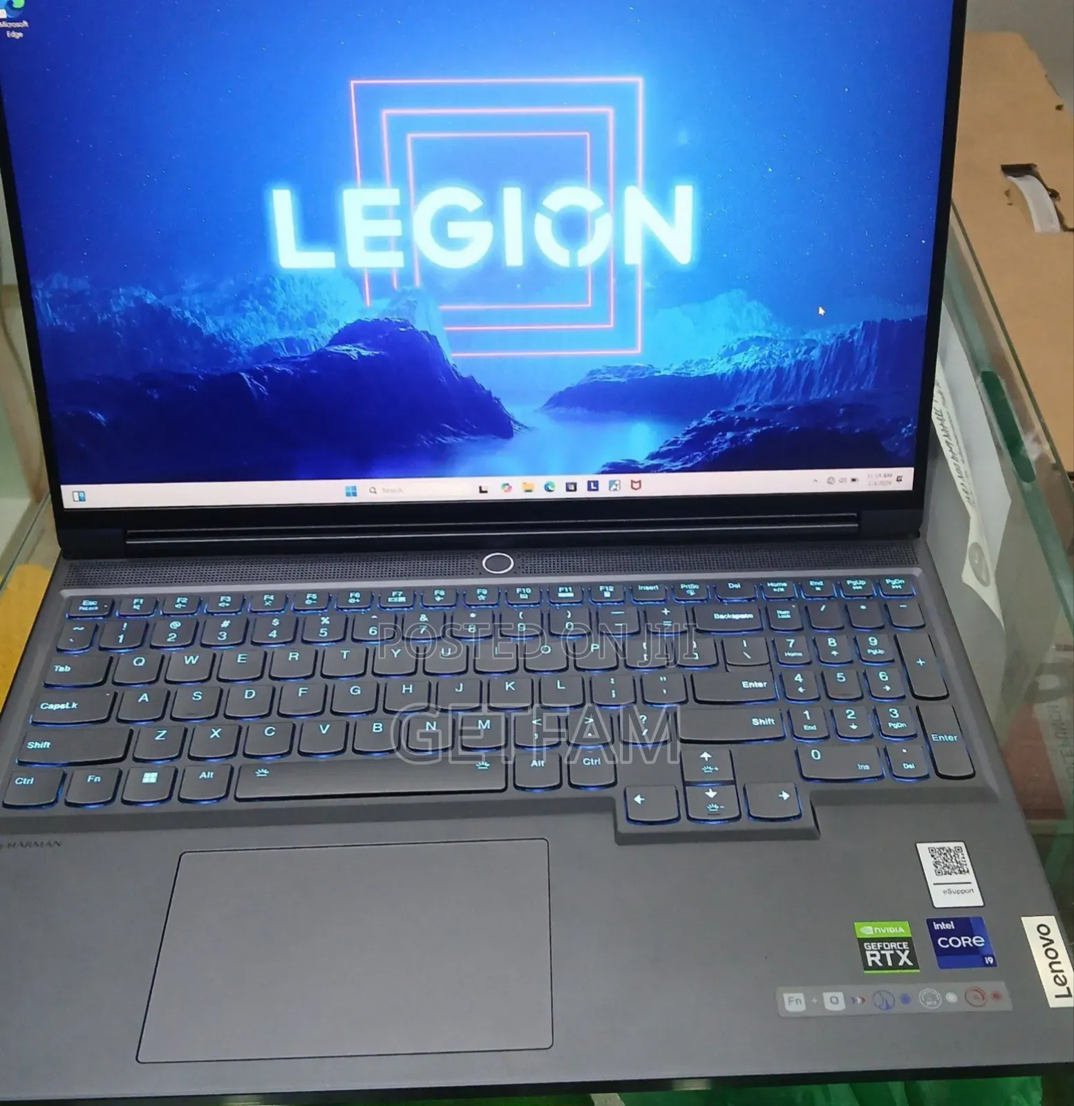 New Laptop Lenovo Legion 7 16GB Nvidia SSD 1T