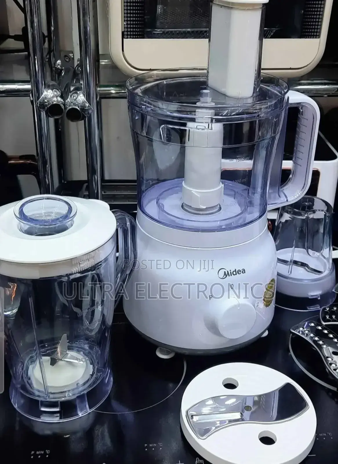 Midea 4000 Series Food Processor, Model Mj-Fp60d1.