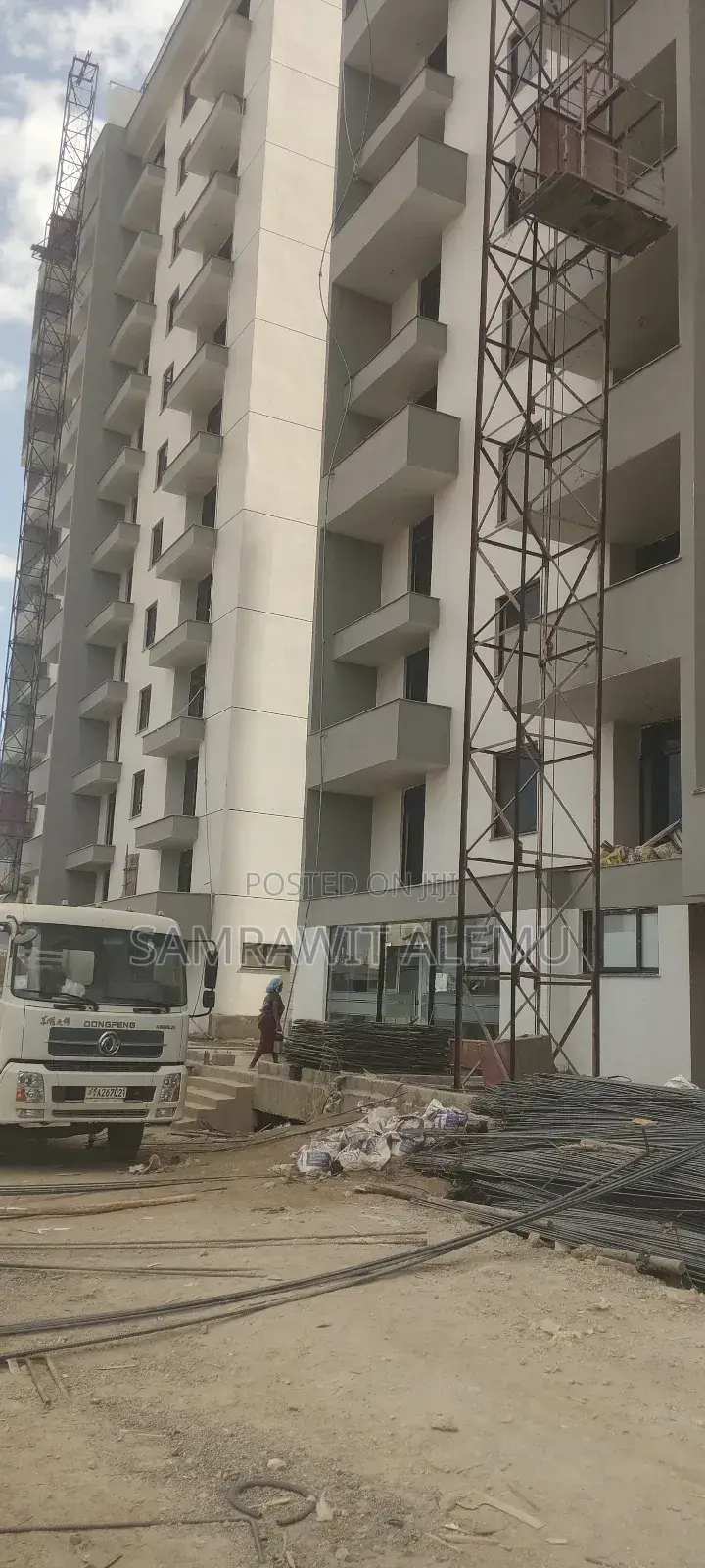 1bdrm Apartment in ጊወን ሆምስ, Kirkos for sale