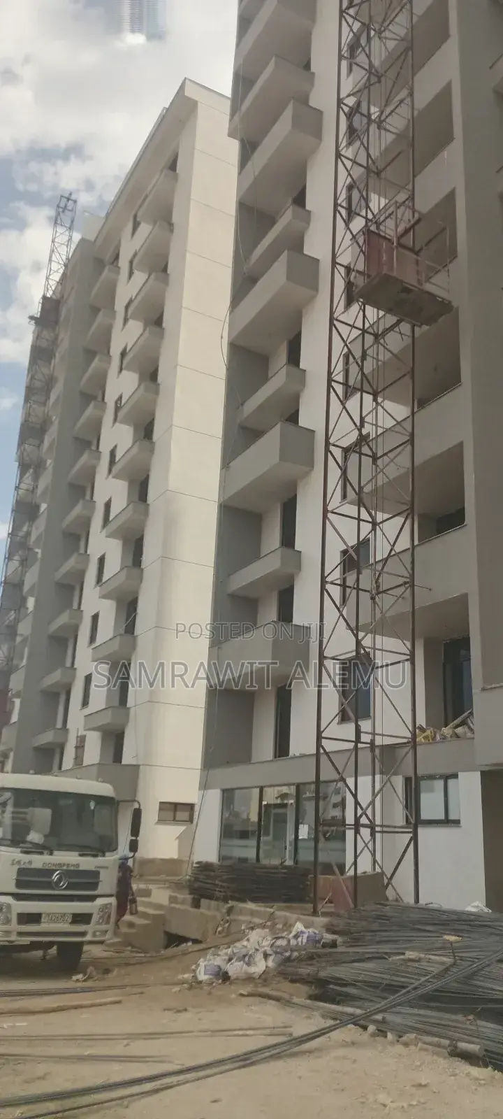 1bdrm Apartment in ጊወን ሆምስ, Kirkos for sale