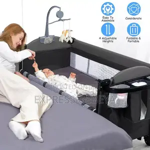 5in1 Deluxe Baby Bedside Crib ከአዋቂ አልጋ ጋር የሚገጠም የሚገጠም አጎበር አብሮ ያለው