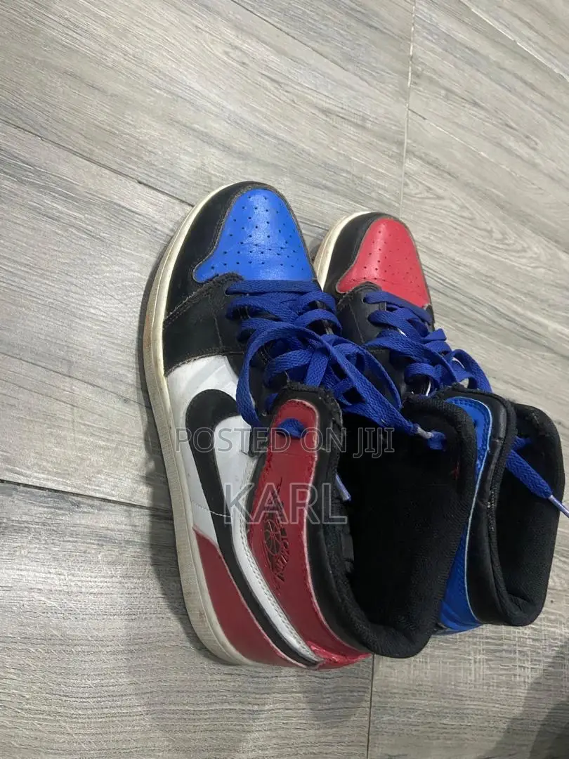 Air Jordan 1 Mid “Top 3"