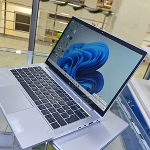 New Laptop HP EliteBook 845 G7 16GB AMD Ryzen 5 SSD 512GB