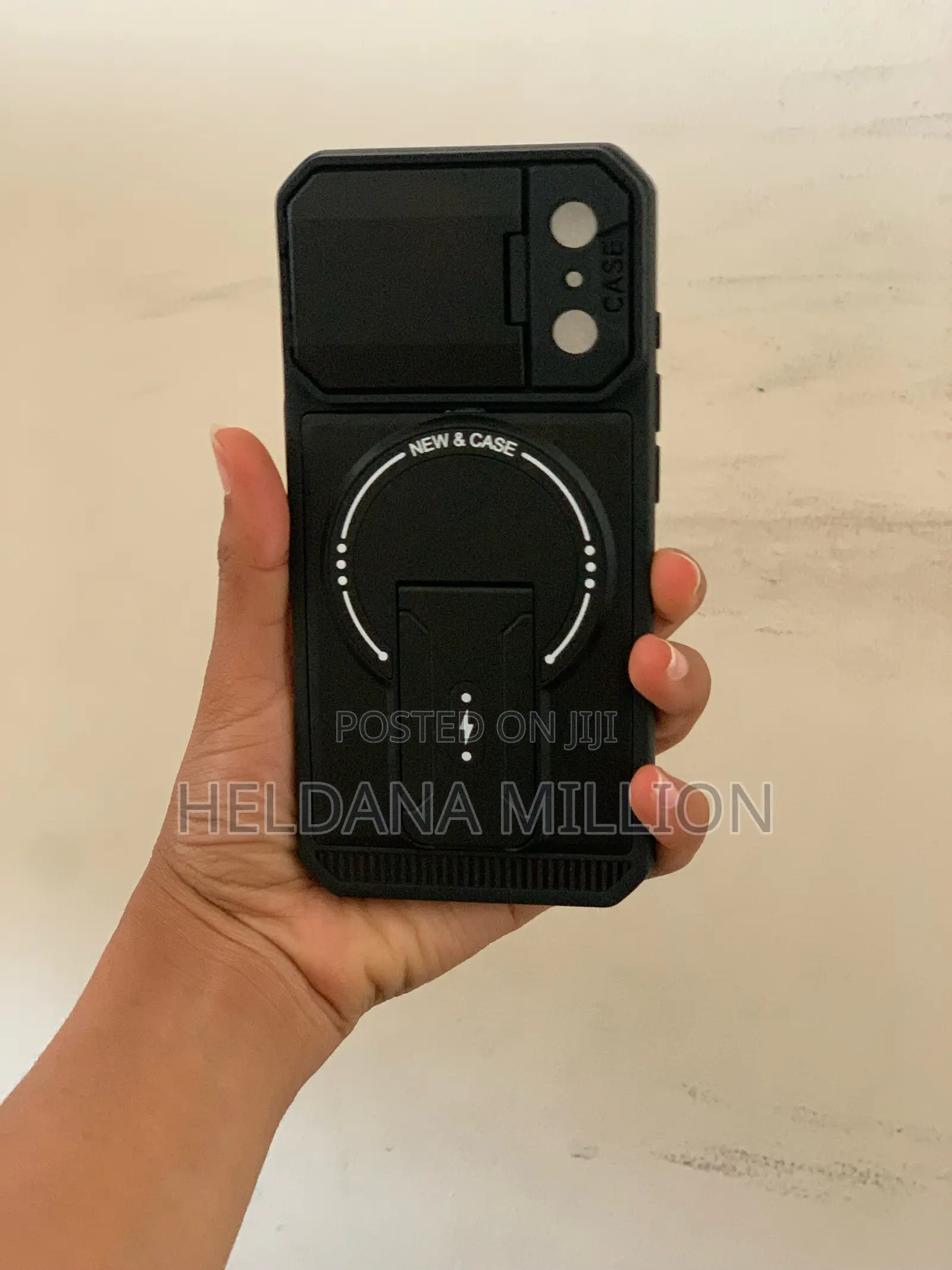 iPhone 17 Pro Black Cover