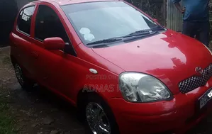 Toyota Yaris 1.0 C 2004 Red
