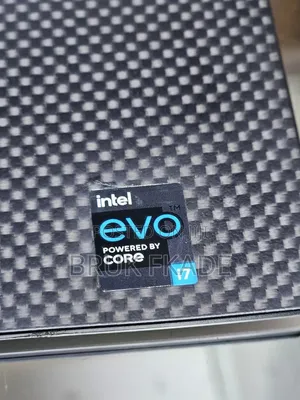 New Laptop Dell XPS 13 16GB Intel Core I7 SSD 512GB