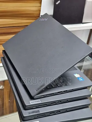 New Laptop Lenovo ThinkPad T14s G4 16GB Intel Core i5 SSD 256GB