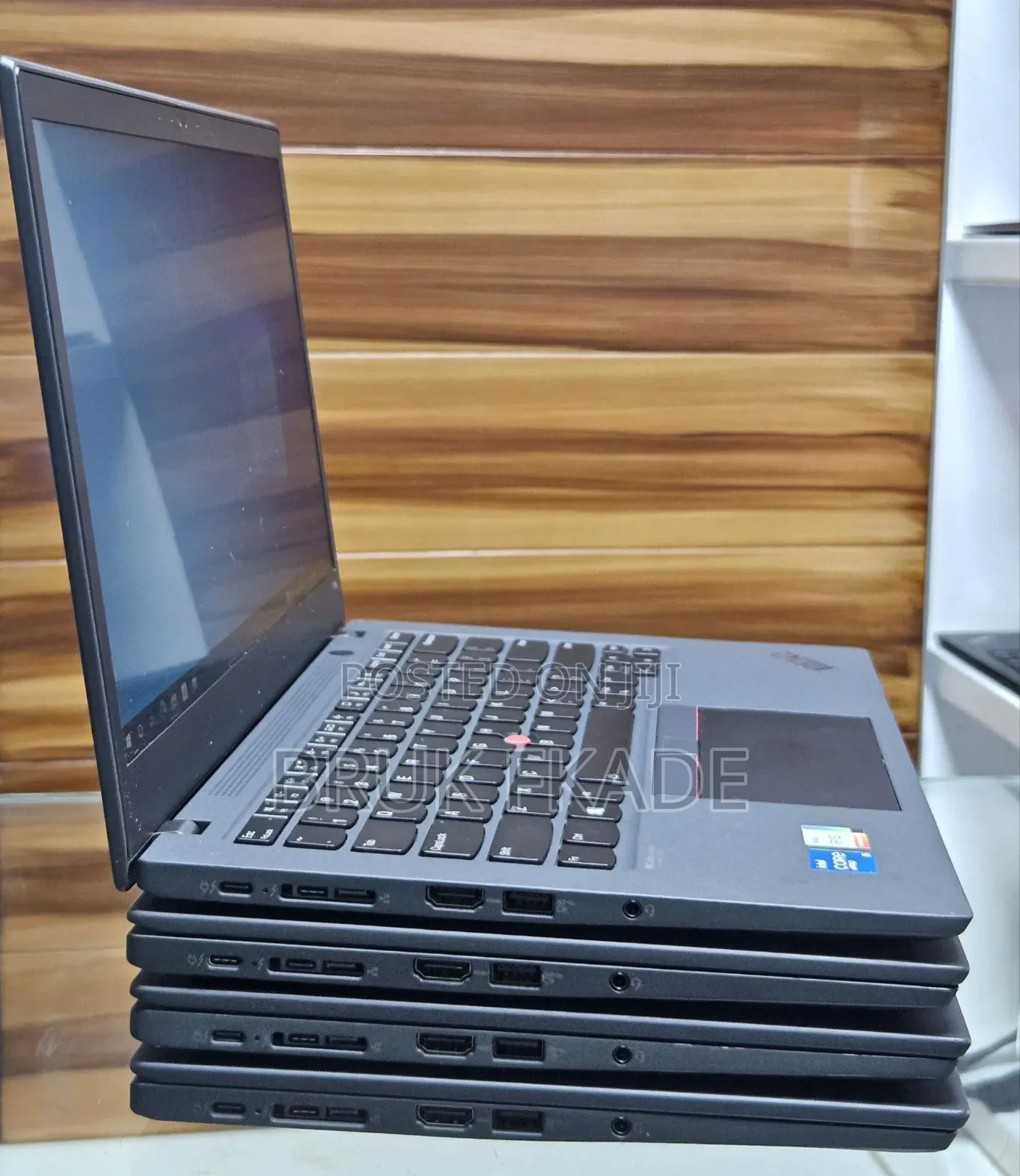 New Laptop Lenovo ThinkPad T14s G4 16GB Intel Core i5 SSD 256GB