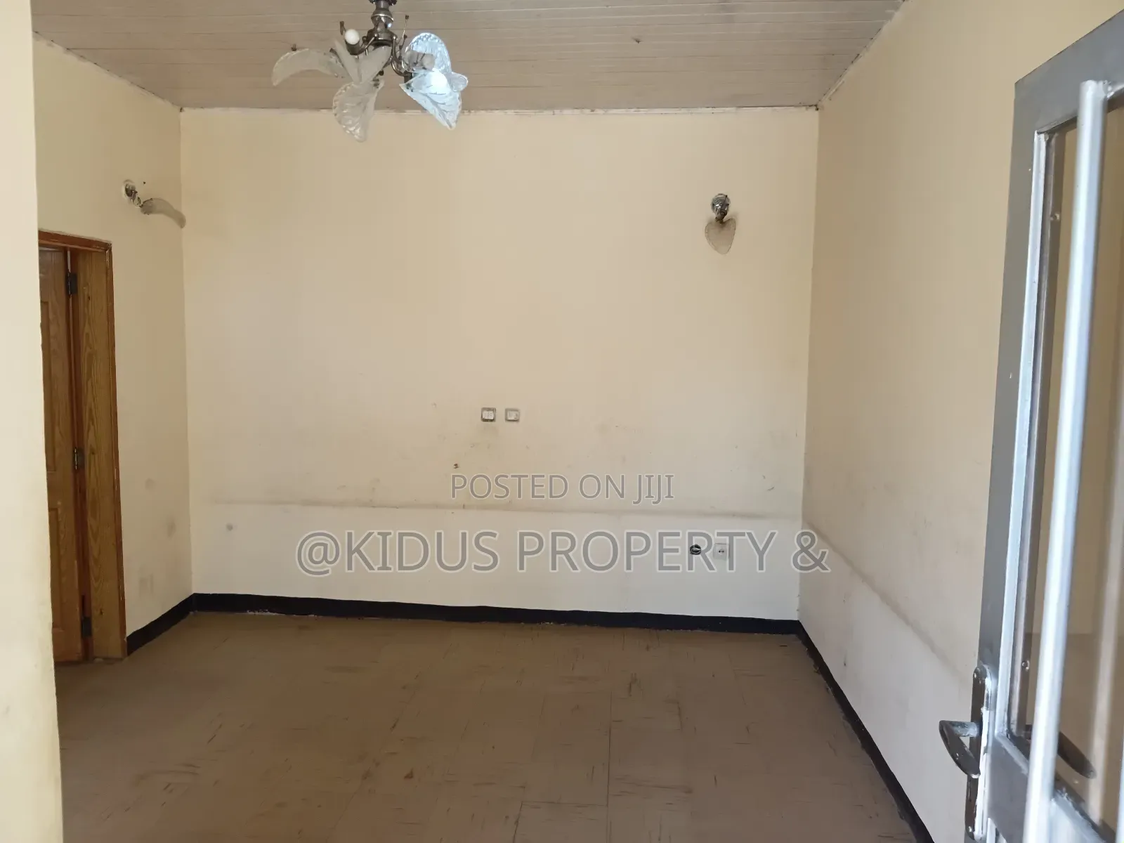 2bdrm House in Nasswe Real State, Nifas Silk-Lafto for rent