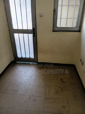 2bdrm House in Nasswe Real State, Nifas Silk-Lafto for rent
